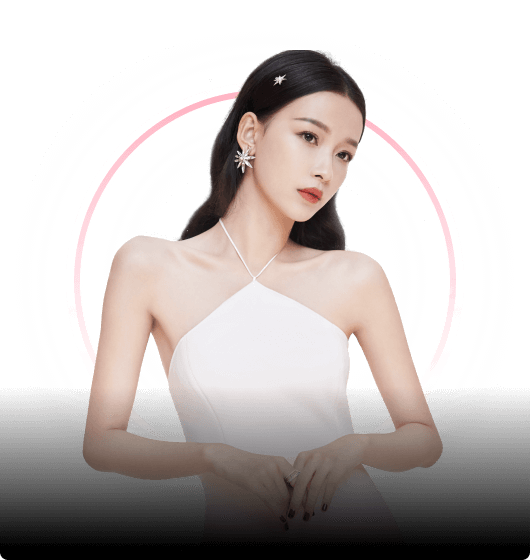 此前踢飞皮球引发小球童不满！萨利巴送上自己的球衣并致歉